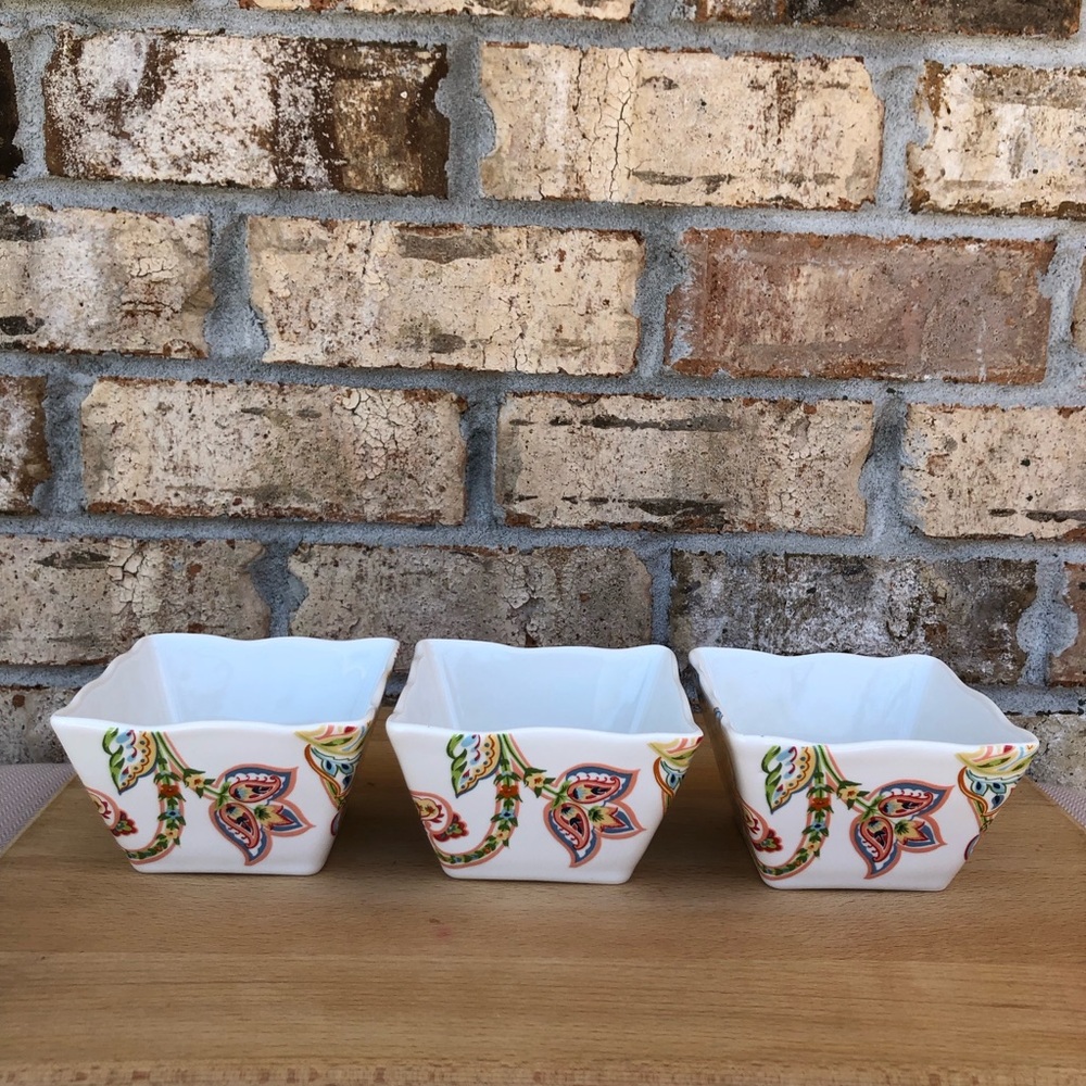 222 Fifth Indochine Paisley Ceramic Set Of 1 Snack Plate & 3 Dipping Bowls - Picture 10 of 16